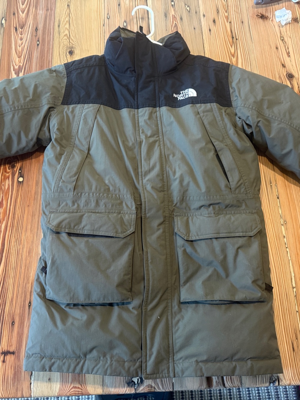 The North Face boys olive Green Insulated Parka